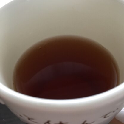 紅茶みたいで飲みやすくて美味しかったです(#^.^#)程よい甘さが良いですね(^^)ごちそうさまでした♪